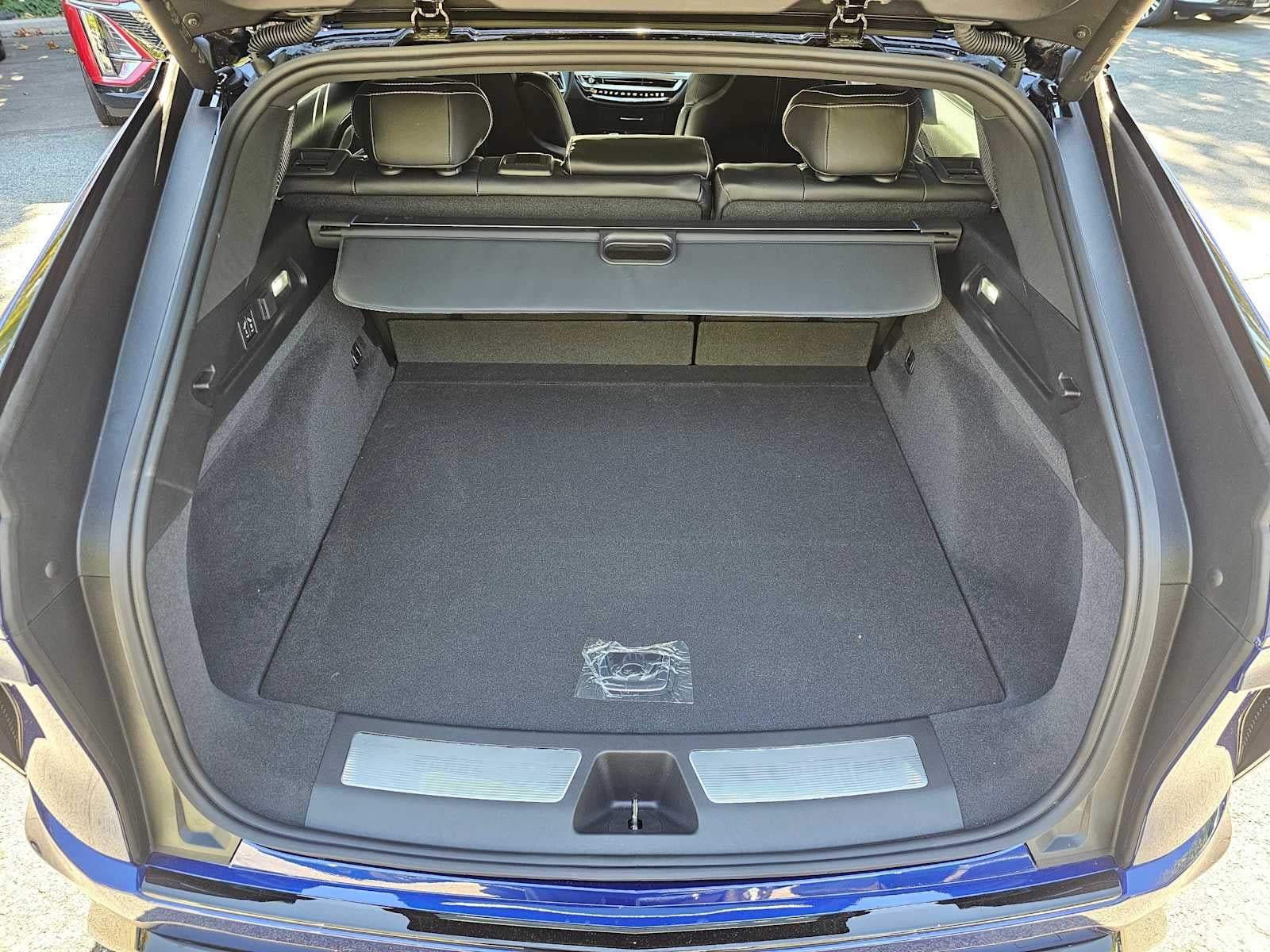 2026 Cadillac LYRIQ LYRIQ-V Premium