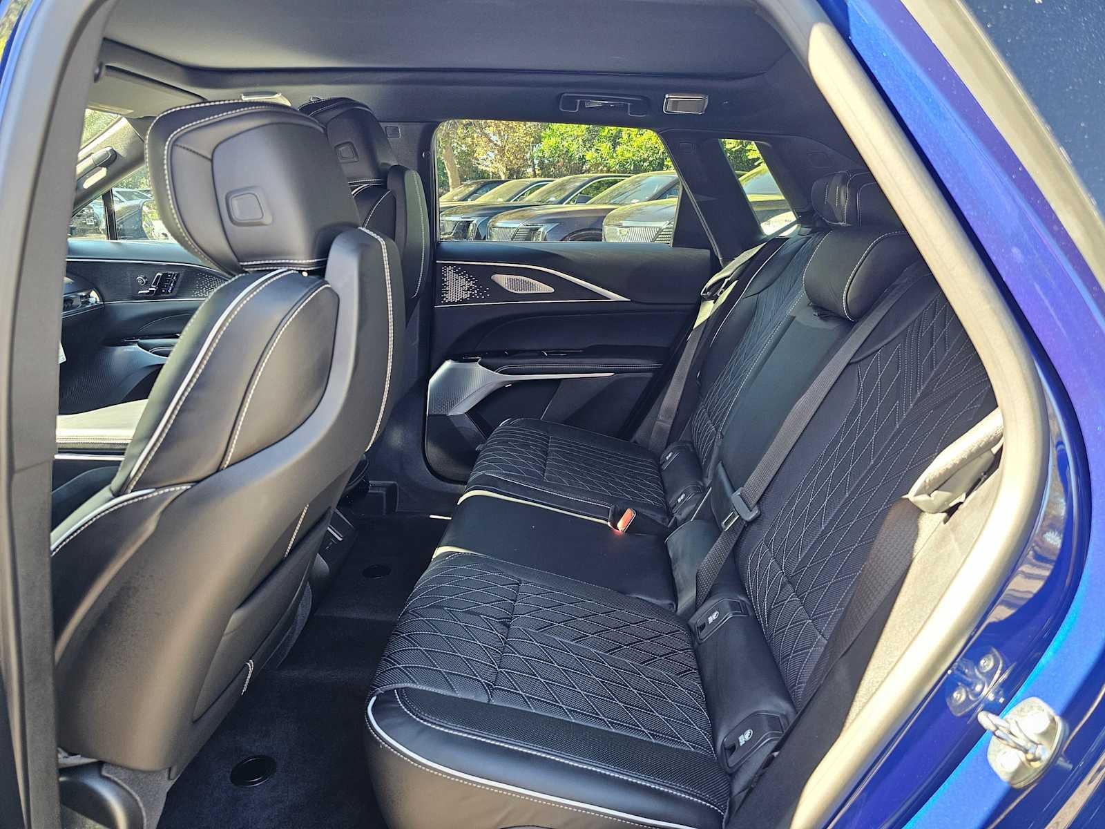 2026 Cadillac LYRIQ LYRIQ-V Premium