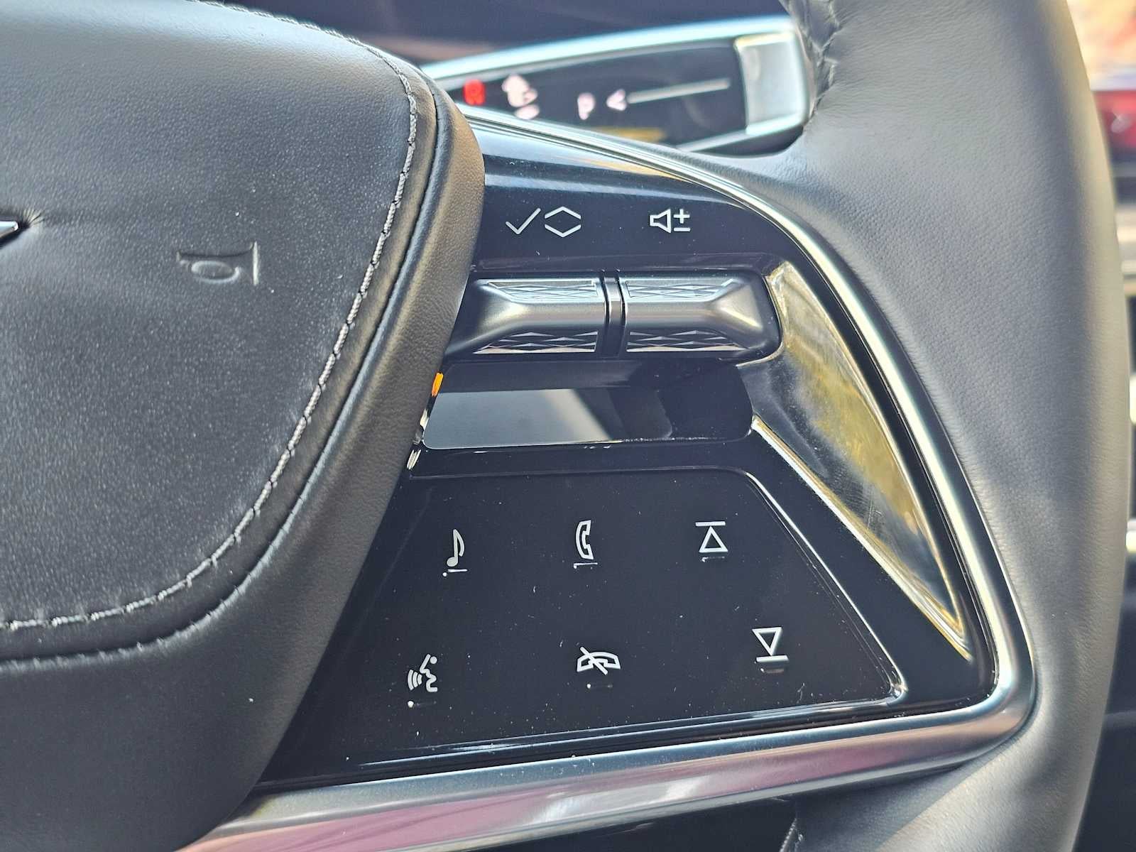 2026 Cadillac LYRIQ LYRIQ-V Premium