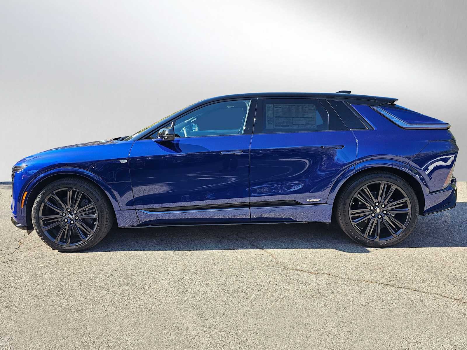 2026 Cadillac LYRIQ LYRIQ-V Premium