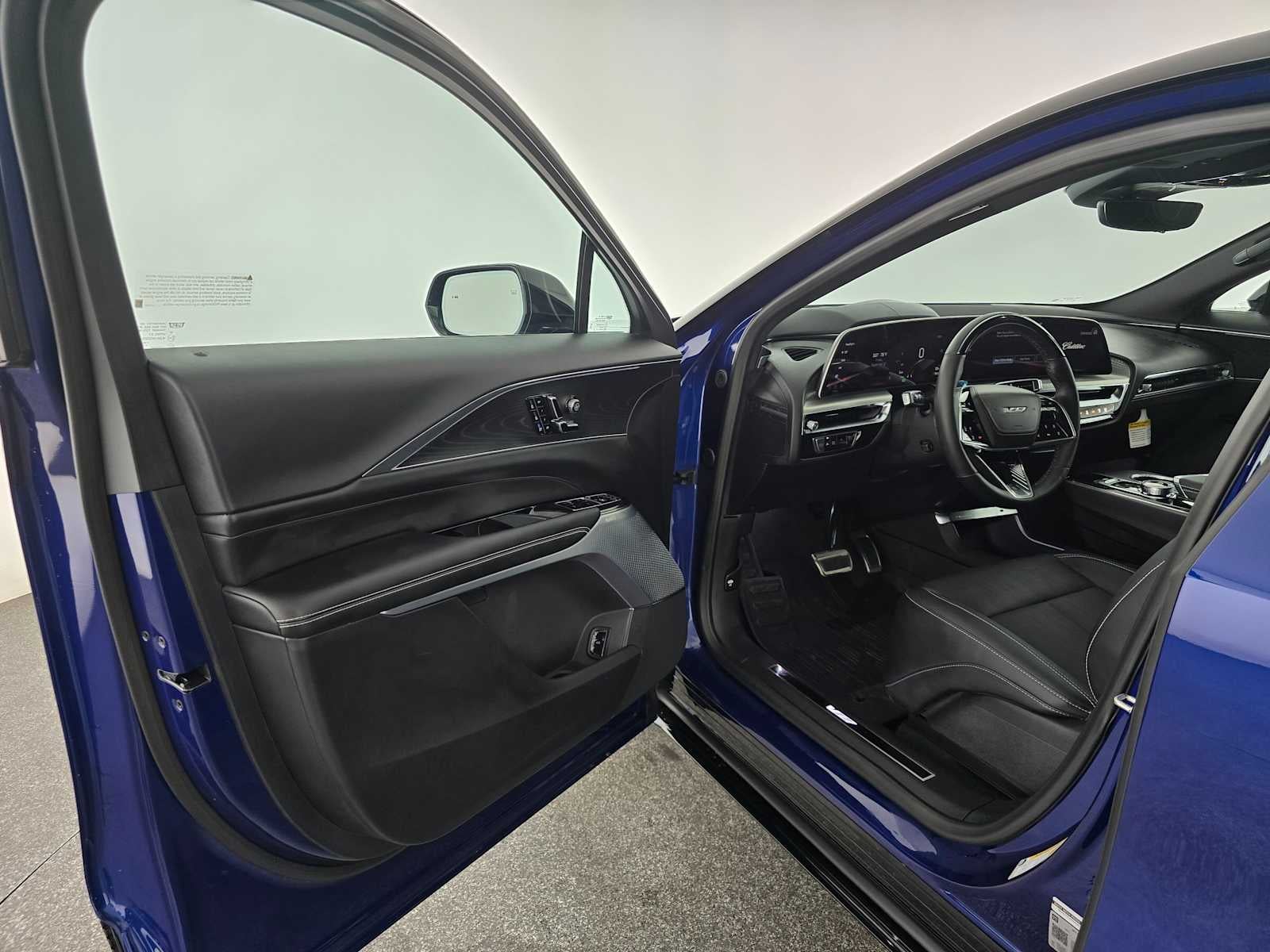 2026 Cadillac LYRIQ LYRIQ-V