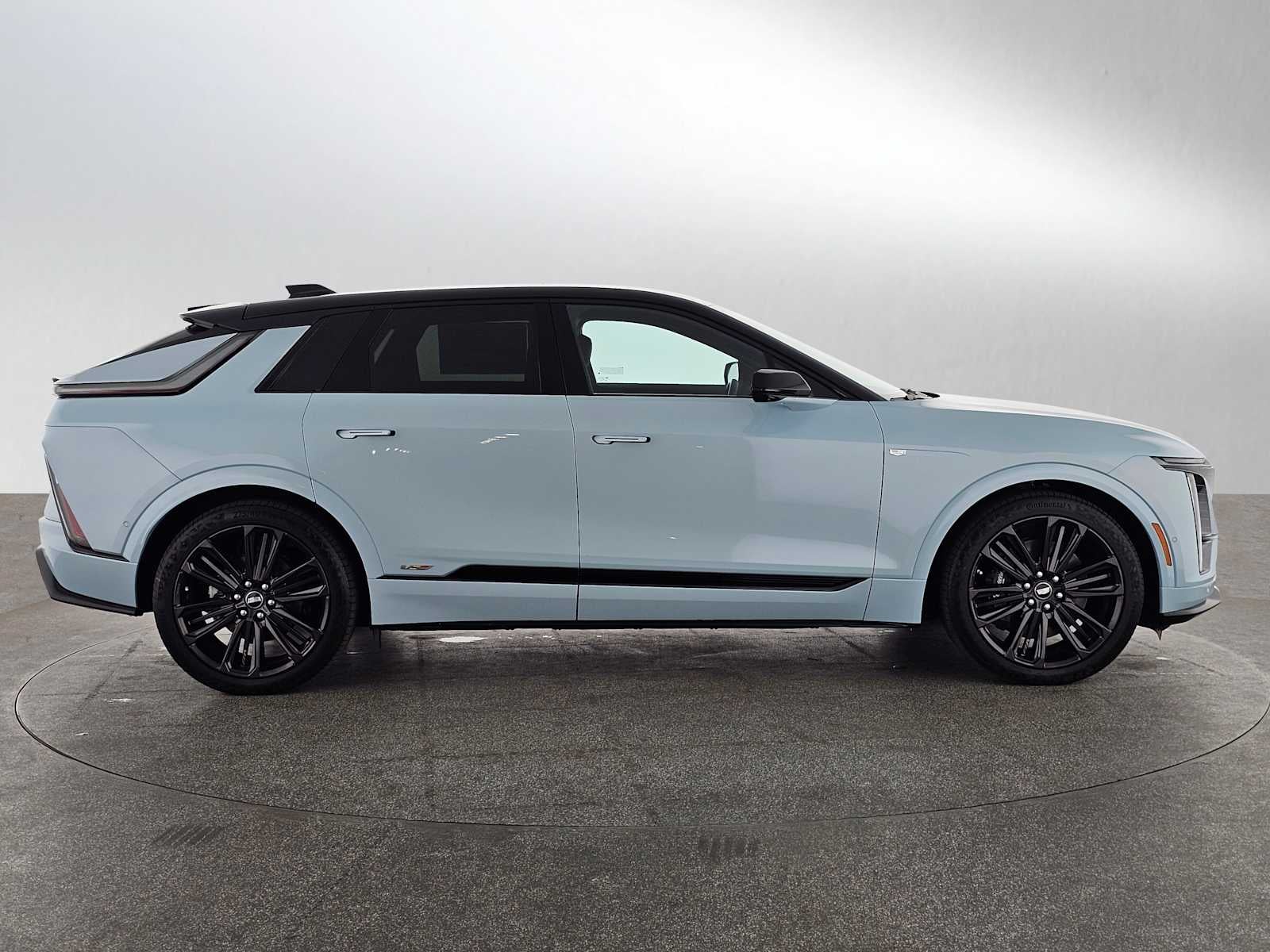 2026 Cadillac LYRIQ LYRIQ-V