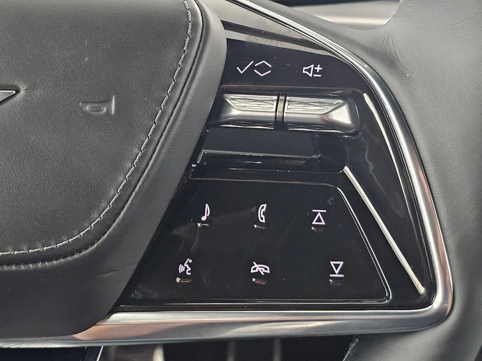 2026 Cadillac LYRIQ LYRIQ-V