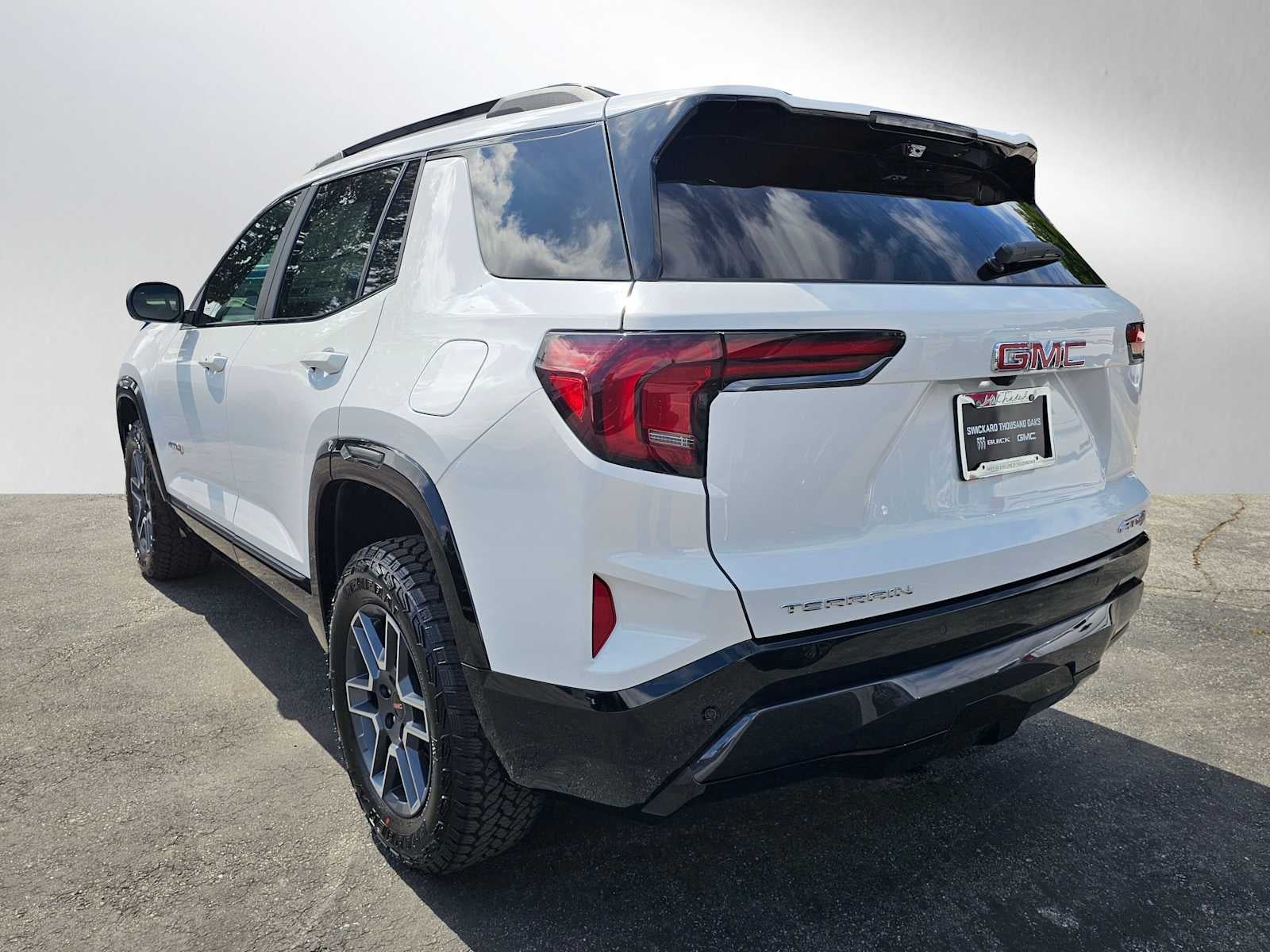 2026 GMC Terrain AWD AT4