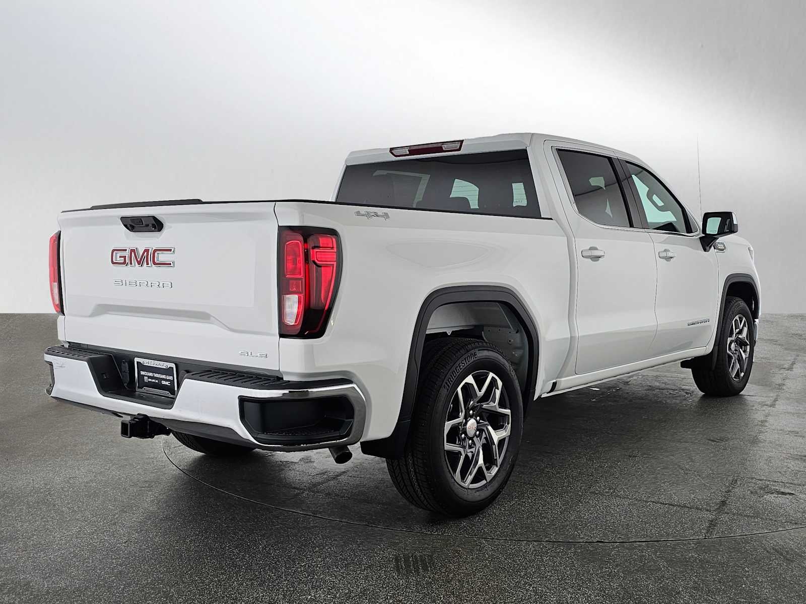 2026 GMC Sierra 1500 SLE