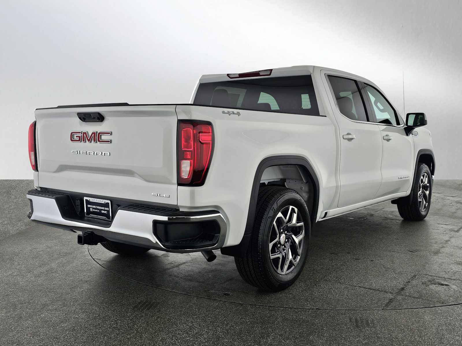 2026 GMC Sierra 1500 SLE