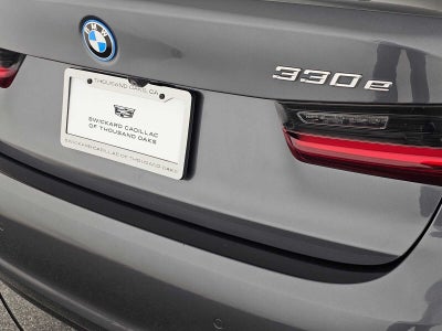 2022 BMW 330e xDrive 330e xDrive