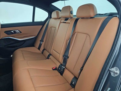 2022 BMW 330e xDrive 330e xDrive