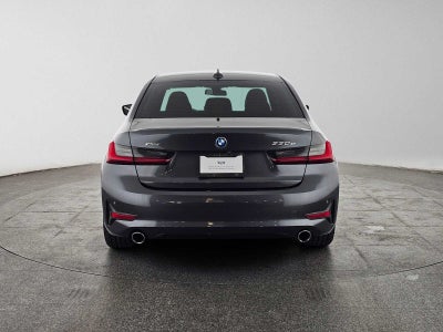 2022 BMW 330e xDrive 330e xDrive