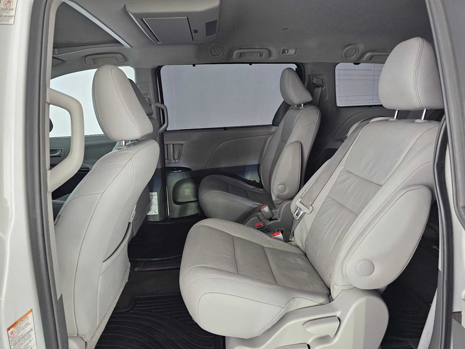 2017 Toyota Sienna XLE Premium