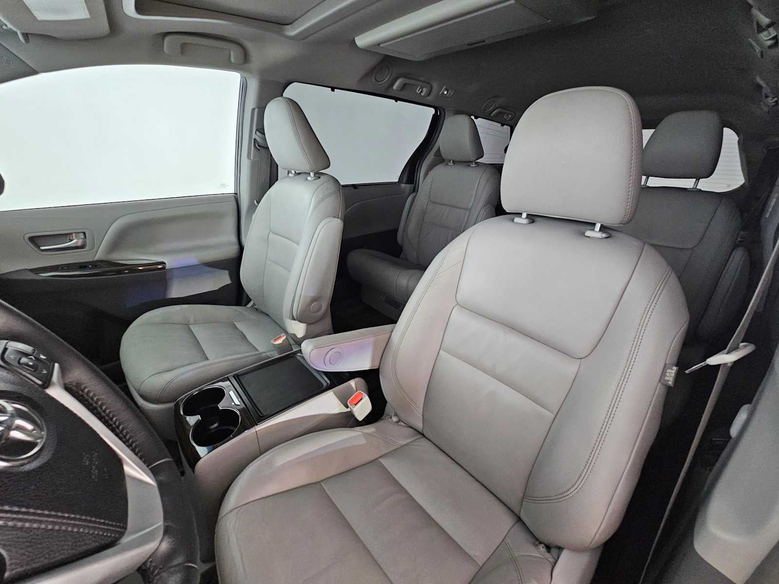 2017 Toyota Sienna XLE Premium