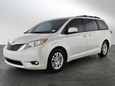 2017 Toyota Sienna XLE Premium