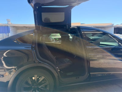 2023 Tesla Model X Standard Range