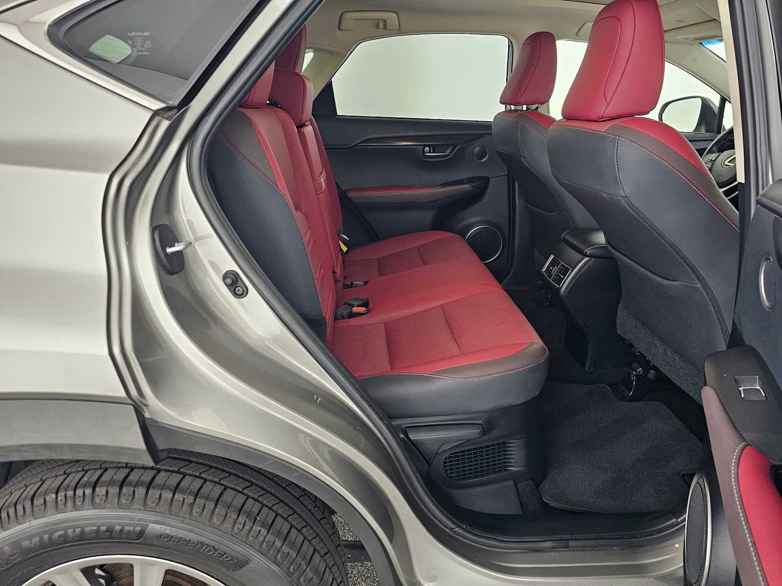 2019 Lexus NX 300h 