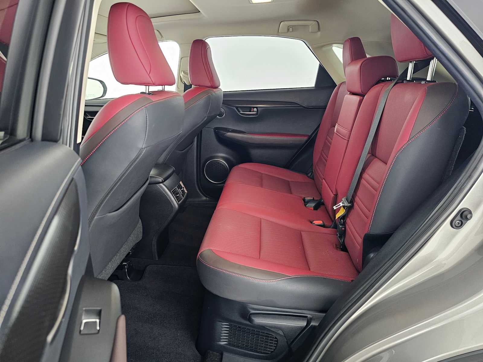 2019 Lexus NX 300h 