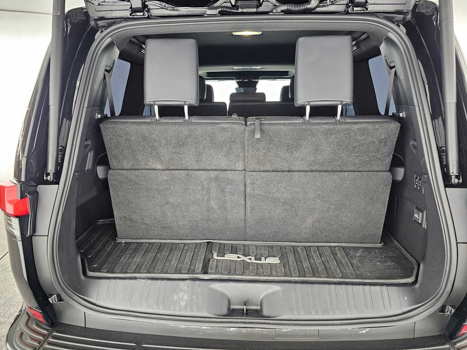 2024 Lexus GX Premium+