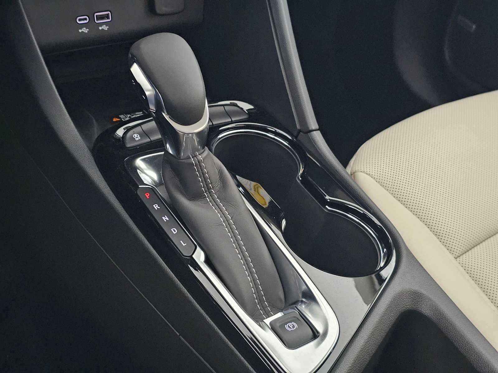 2025 Buick Encore GX Avenir