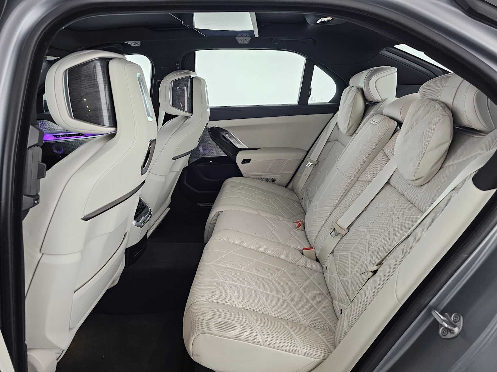 2023 BMW 760i xDrive 760i xDrive