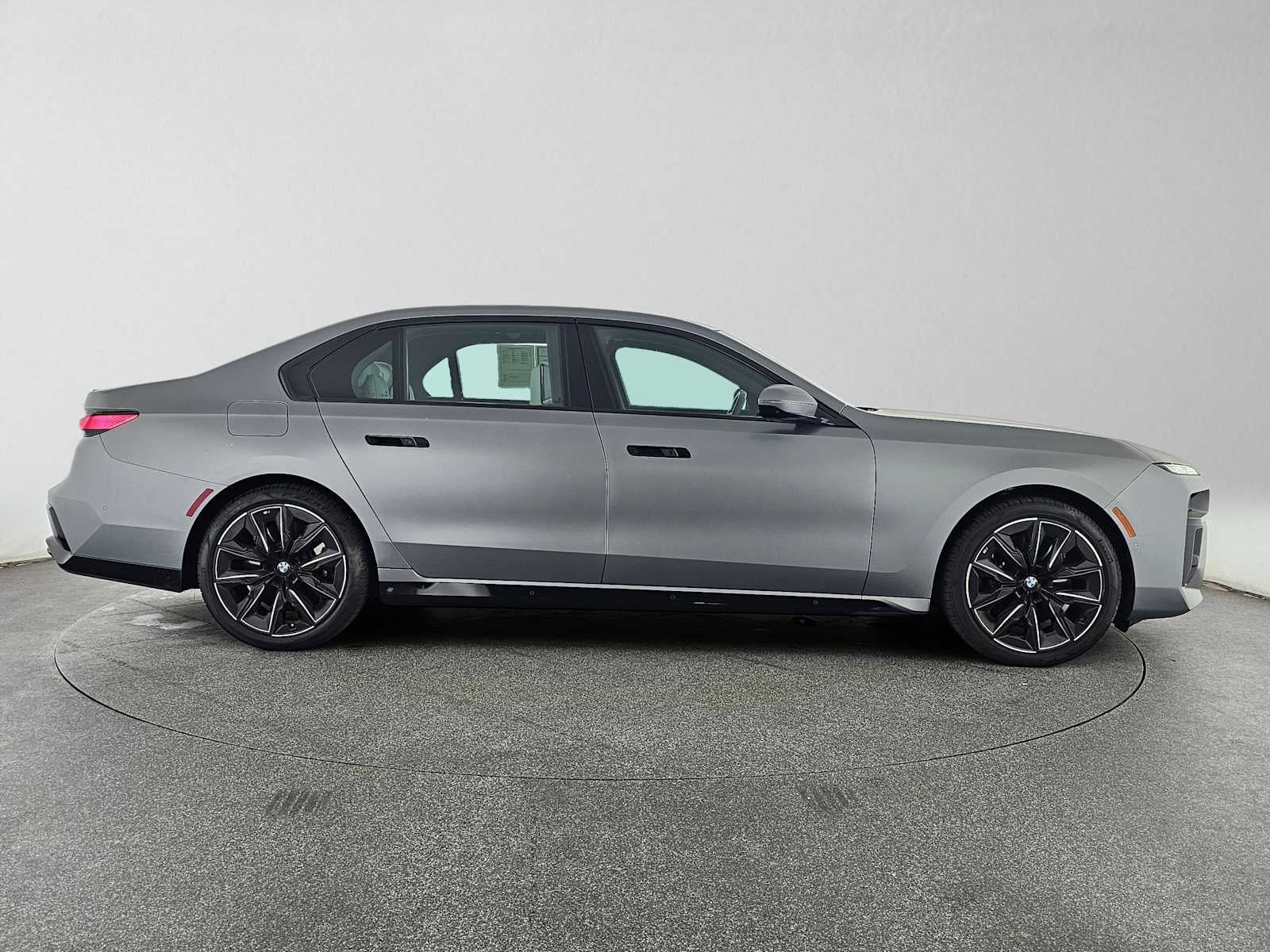 2023 BMW 760i xDrive 760i xDrive