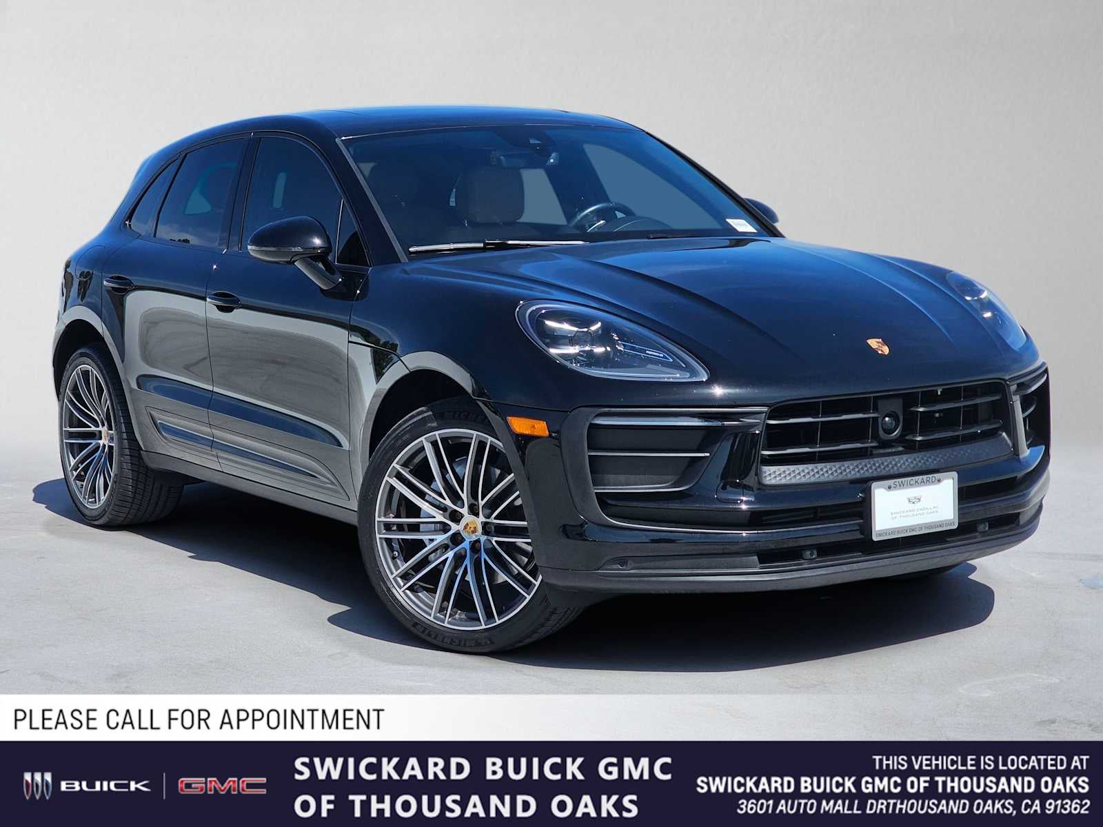 2023 Porsche Macan Base