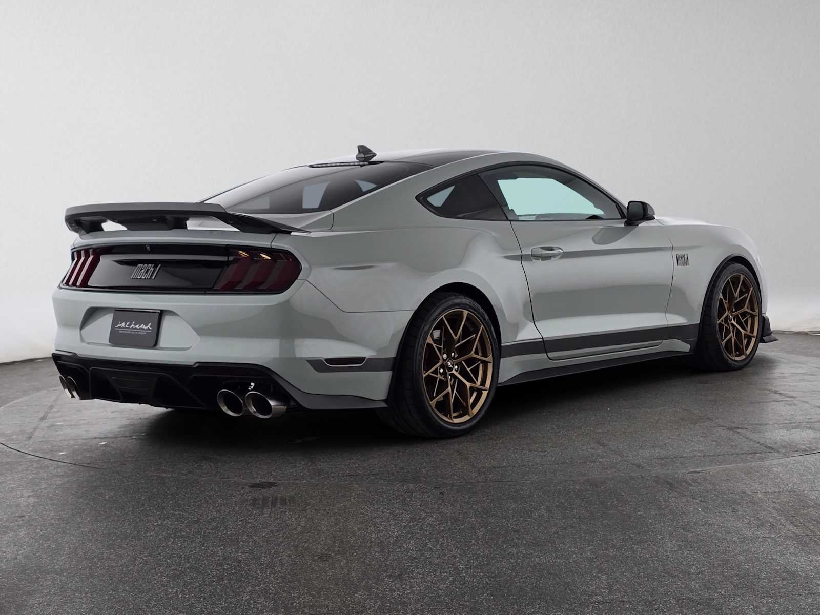 2022 Ford Mustang Mach 1