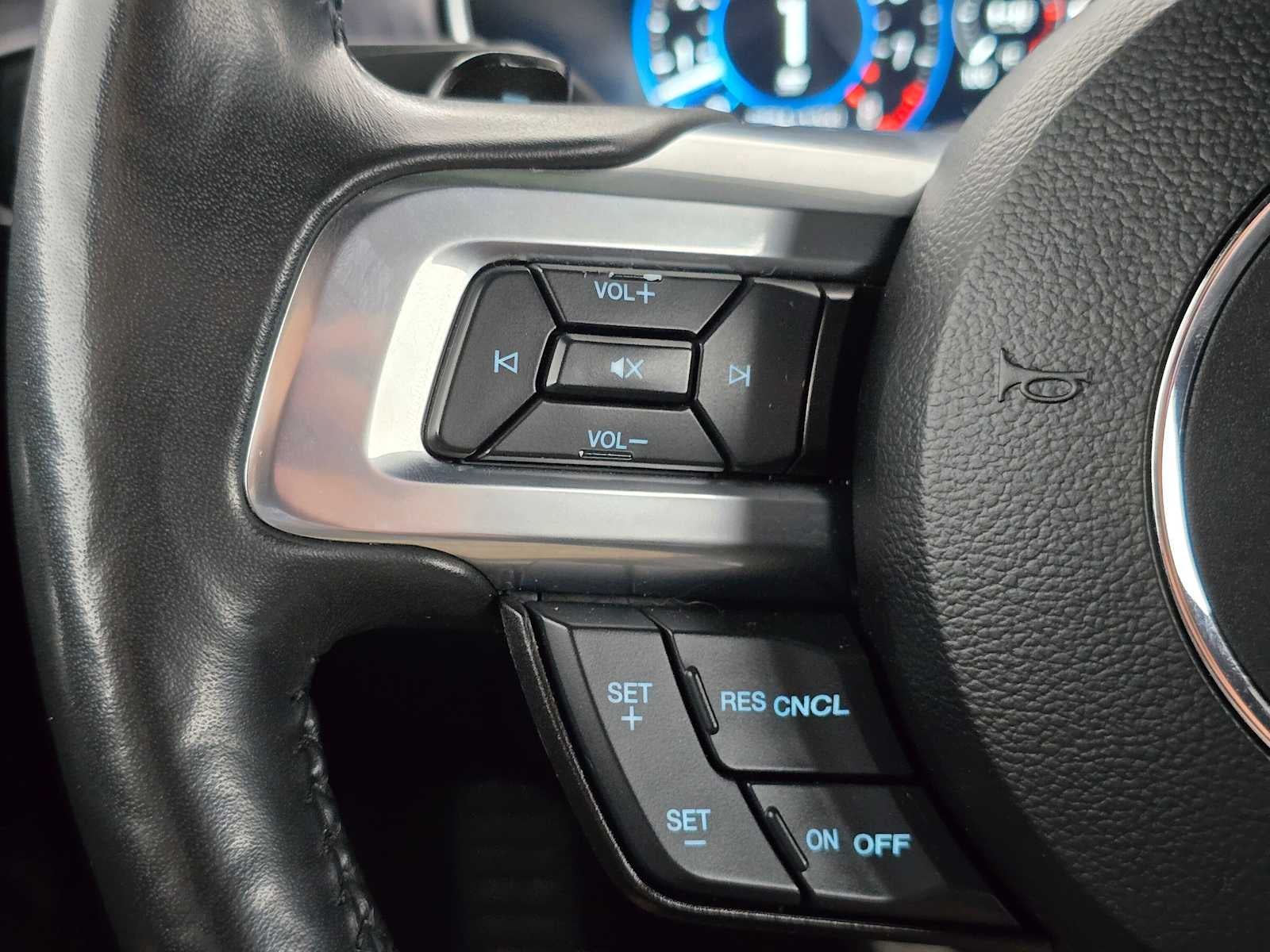 2022 Ford Mustang Mach 1