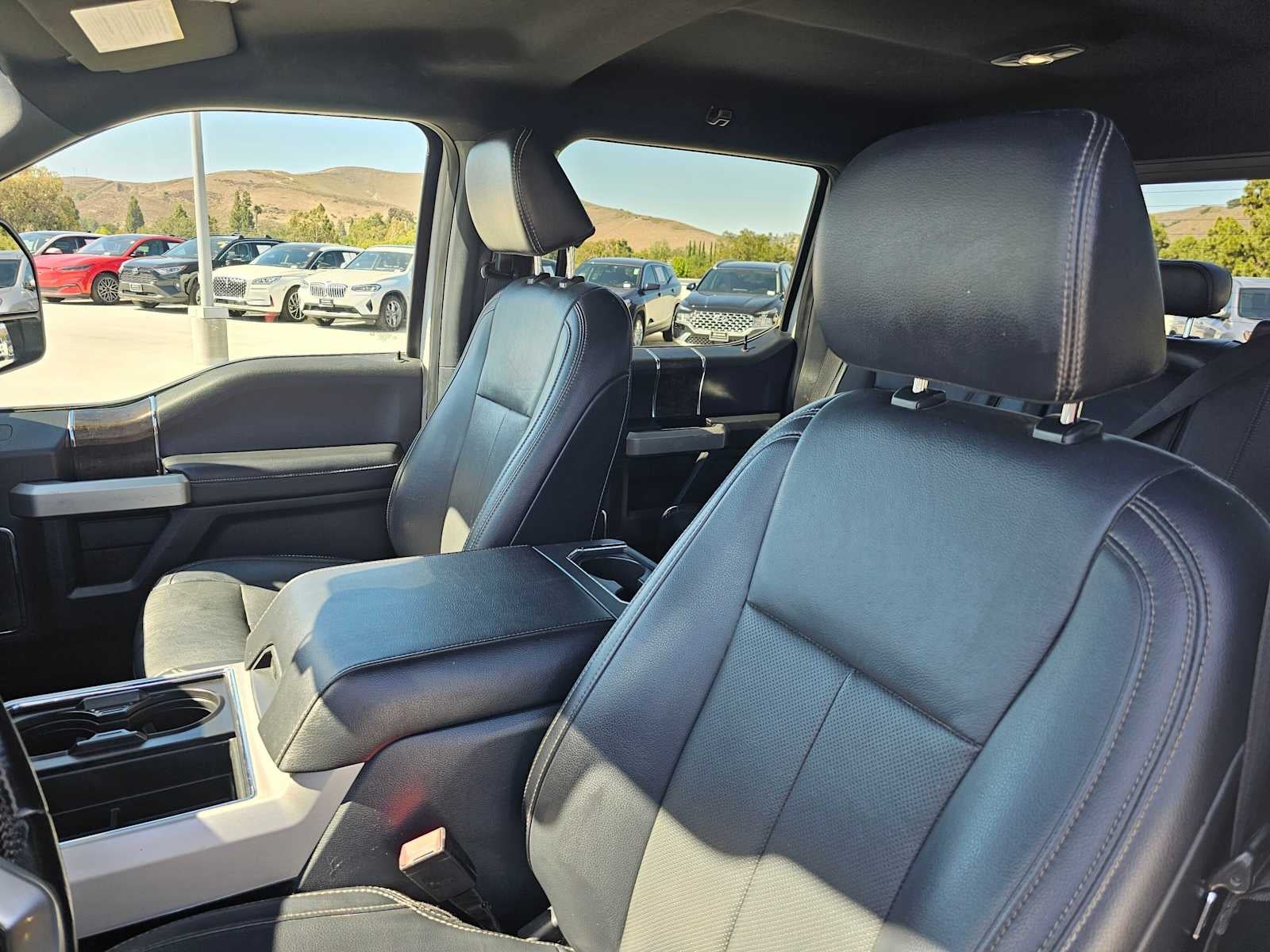 2022 Ford Super Duty F-250 Pickup LARIAT