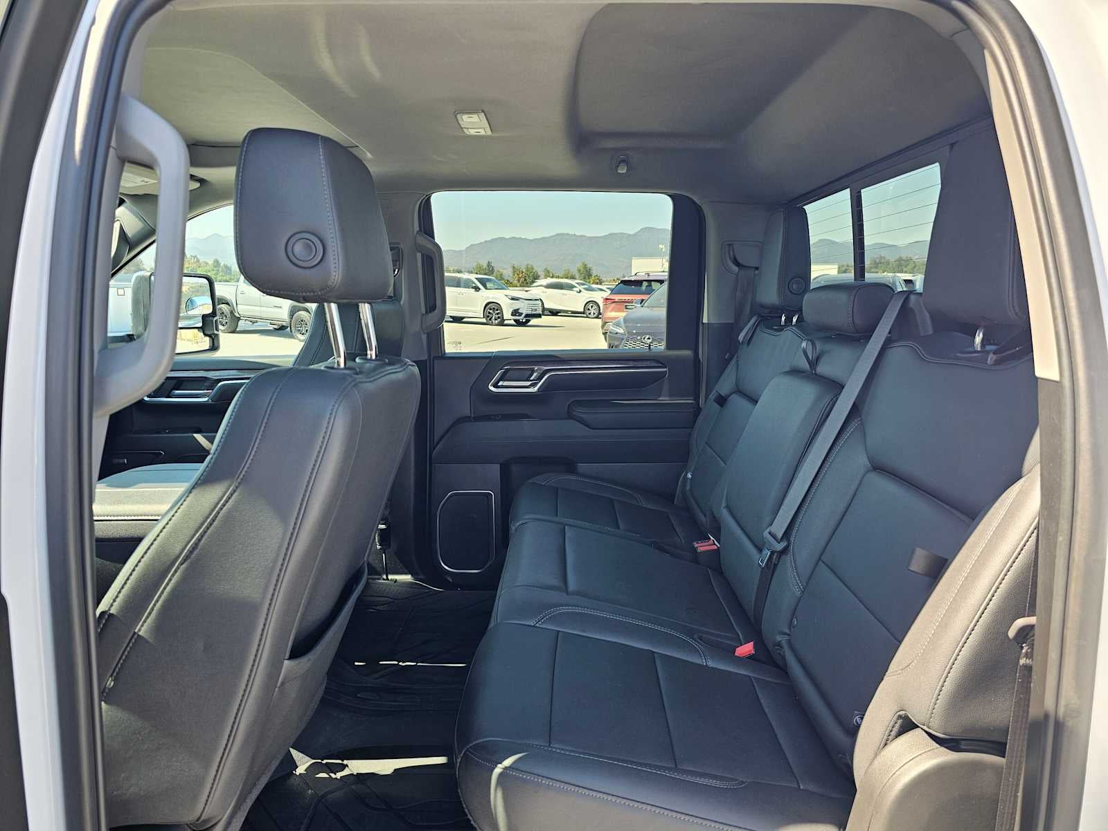 2024 Chevrolet Silverado 3500HD LTZ