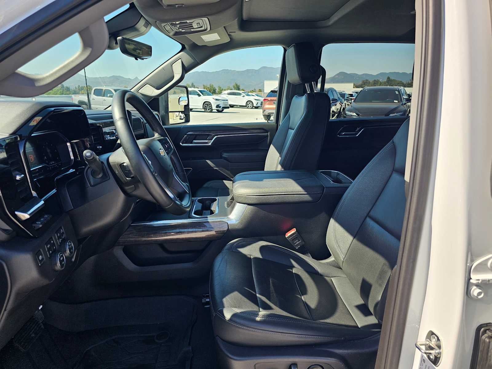 2024 Chevrolet Silverado 3500HD LTZ
