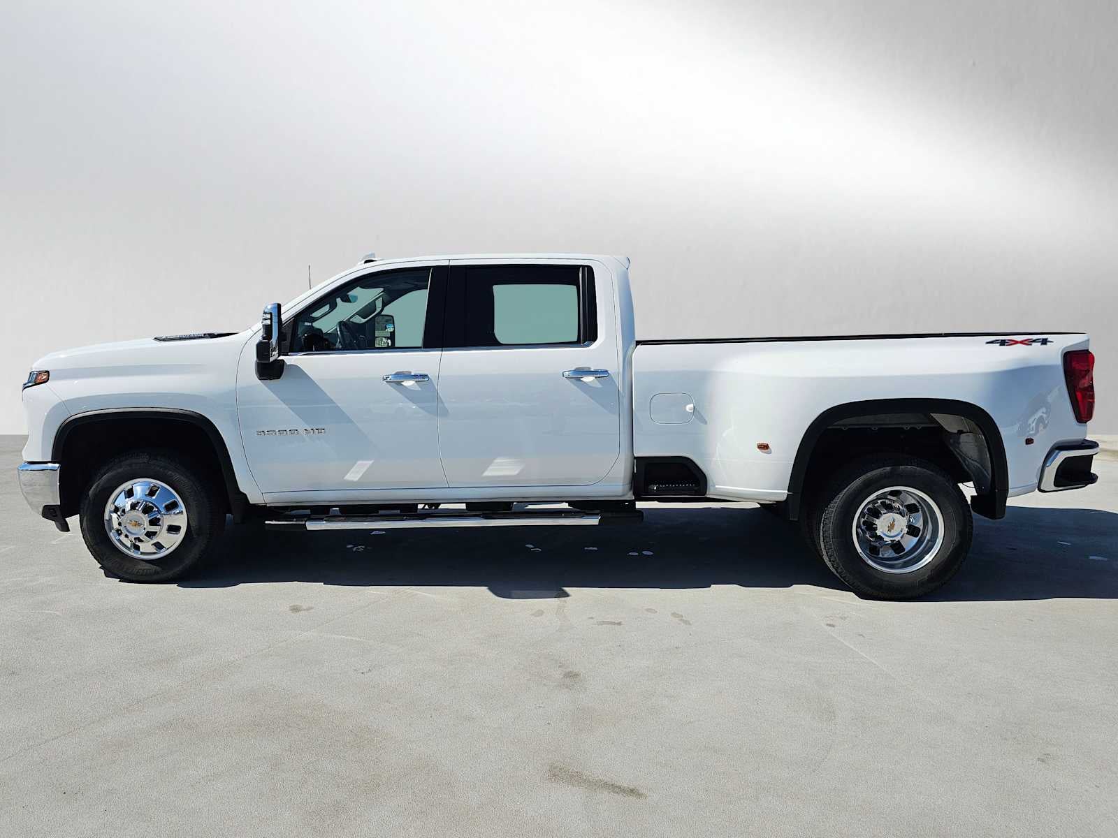 2024 Chevrolet Silverado 3500HD LTZ