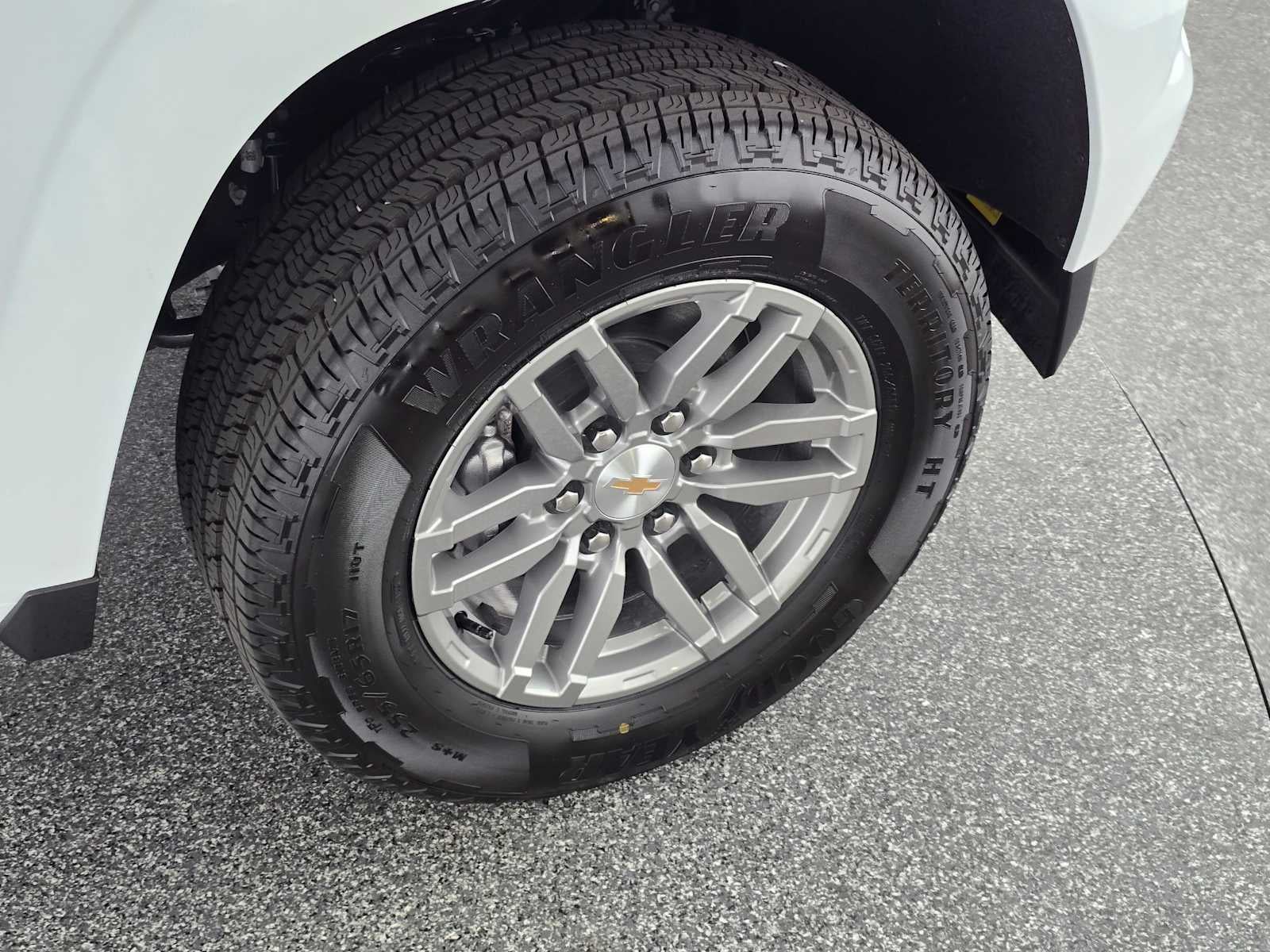 2025 Chevrolet Colorado 4WD LT