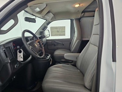2026 Chevrolet Express Cargo Van Base