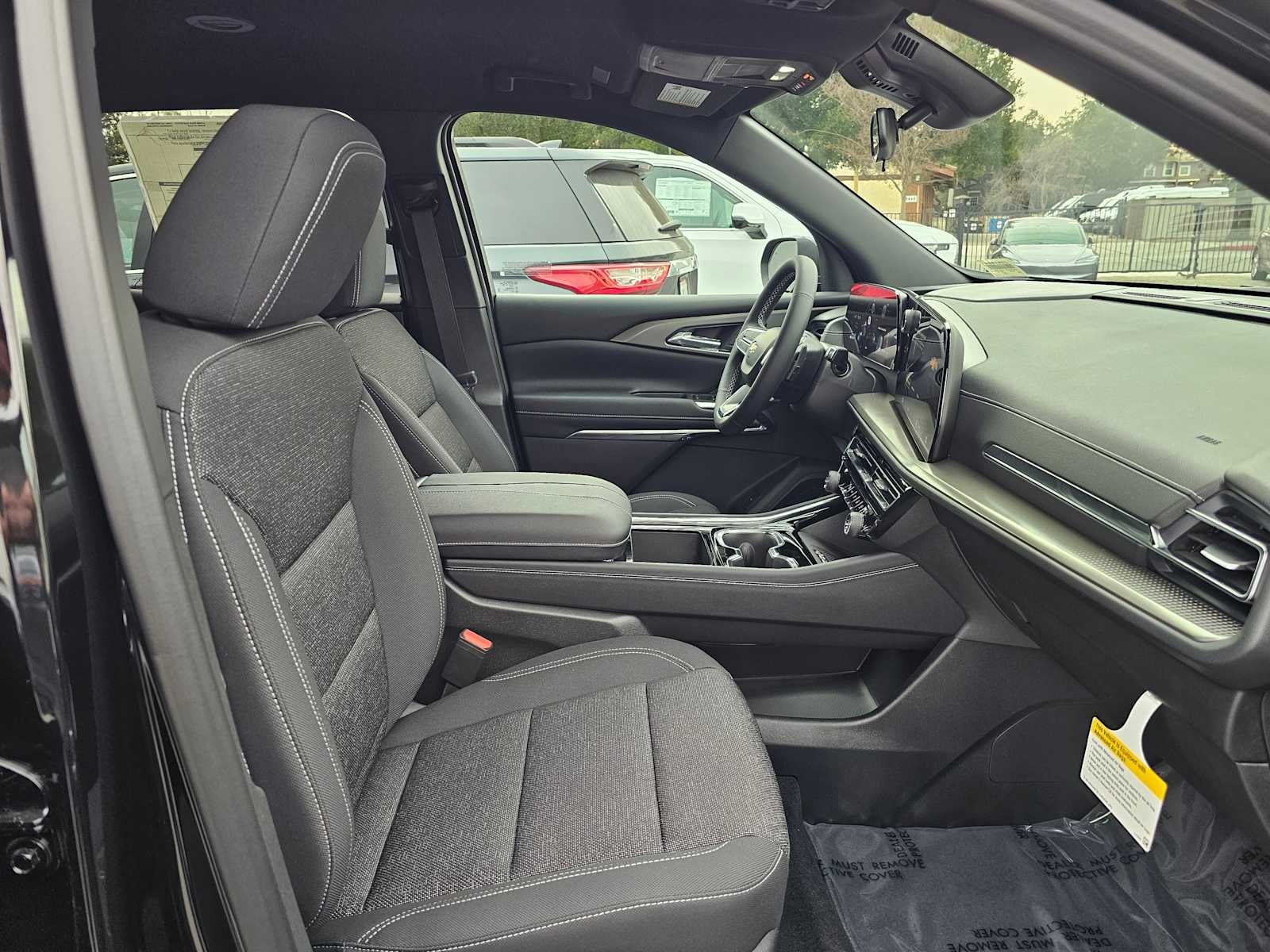 2026 Chevrolet Traverse FWD LT