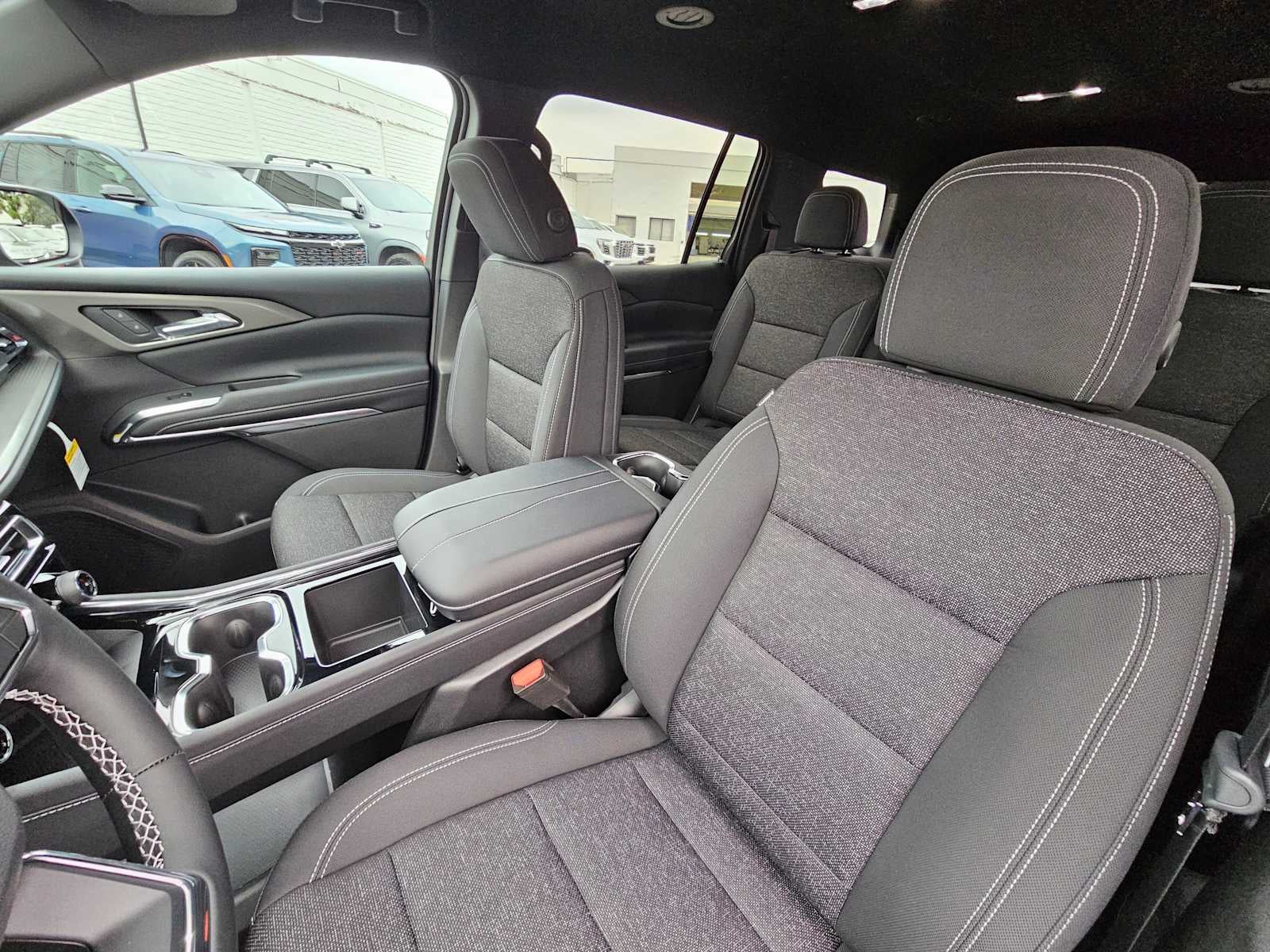 2026 Chevrolet Traverse FWD LT