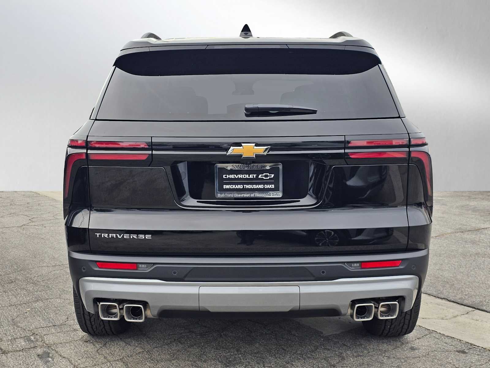 2026 Chevrolet Traverse FWD LT