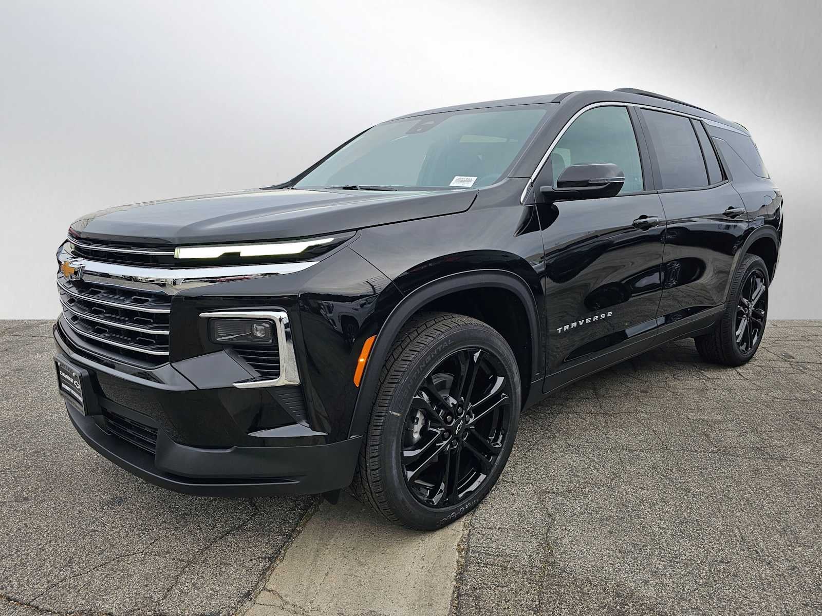 2026 Chevrolet Traverse FWD LT