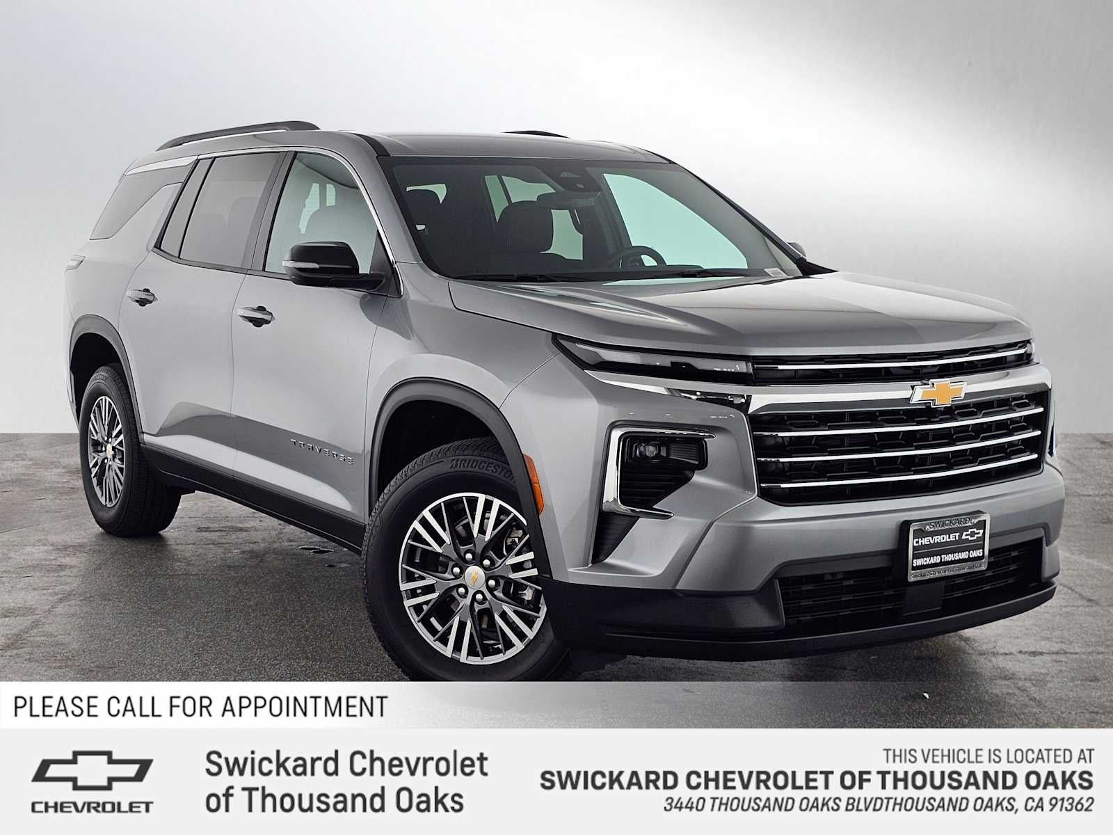 2026 Chevrolet Traverse FWD LT