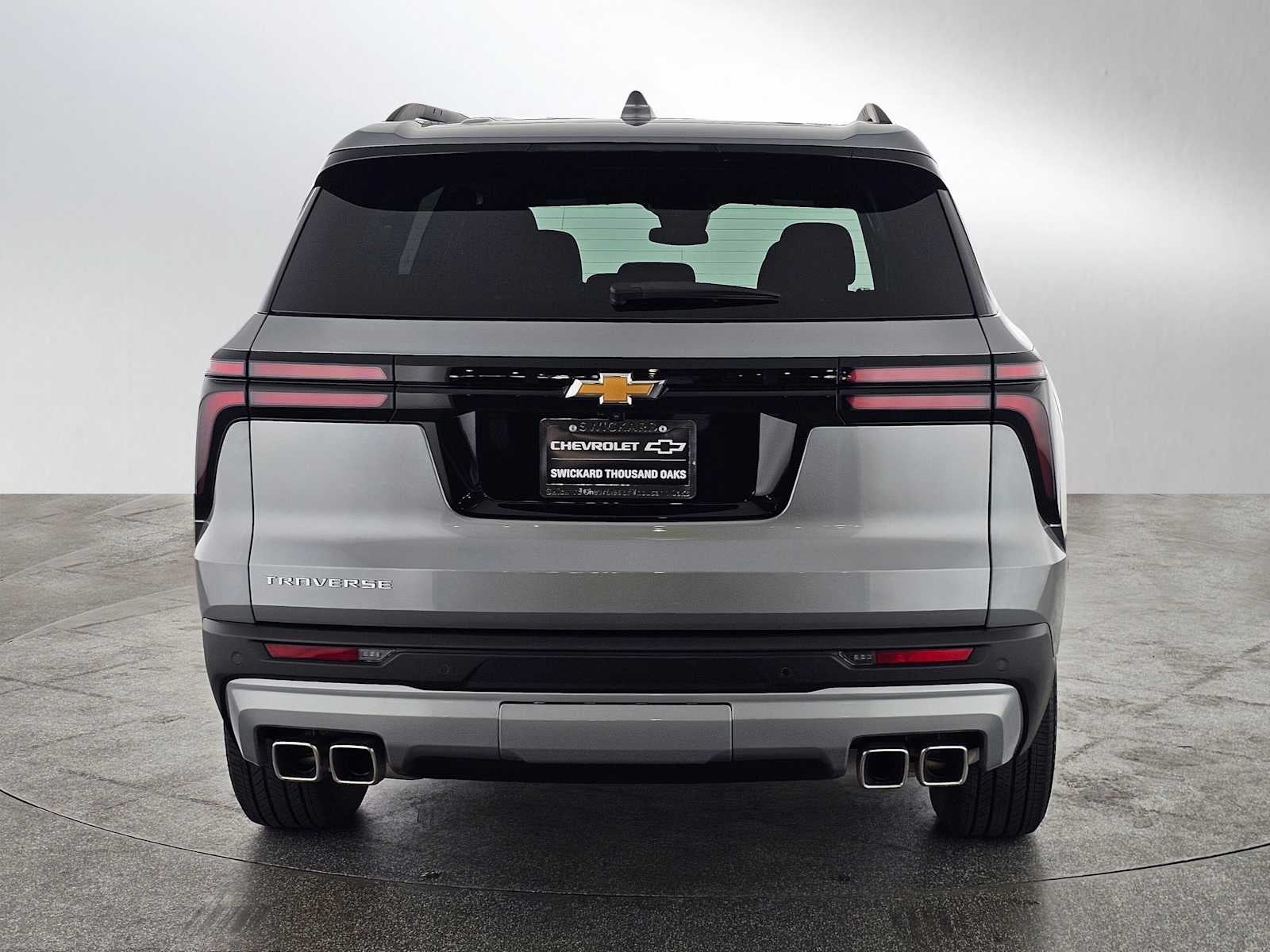 2026 Chevrolet Traverse FWD LT