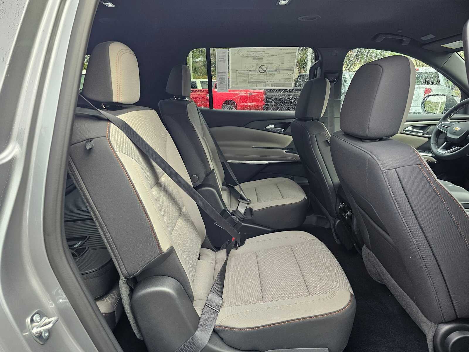 2026 Chevrolet Traverse FWD LT