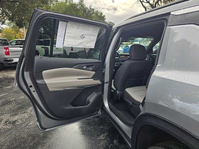 2026 Chevrolet Traverse FWD LT