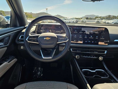 2026 Chevrolet Traverse FWD LT