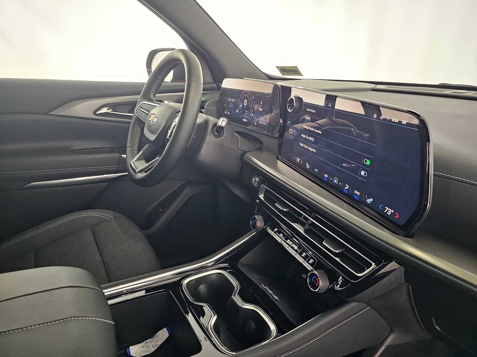 2025 Chevrolet Traverse FWD LT