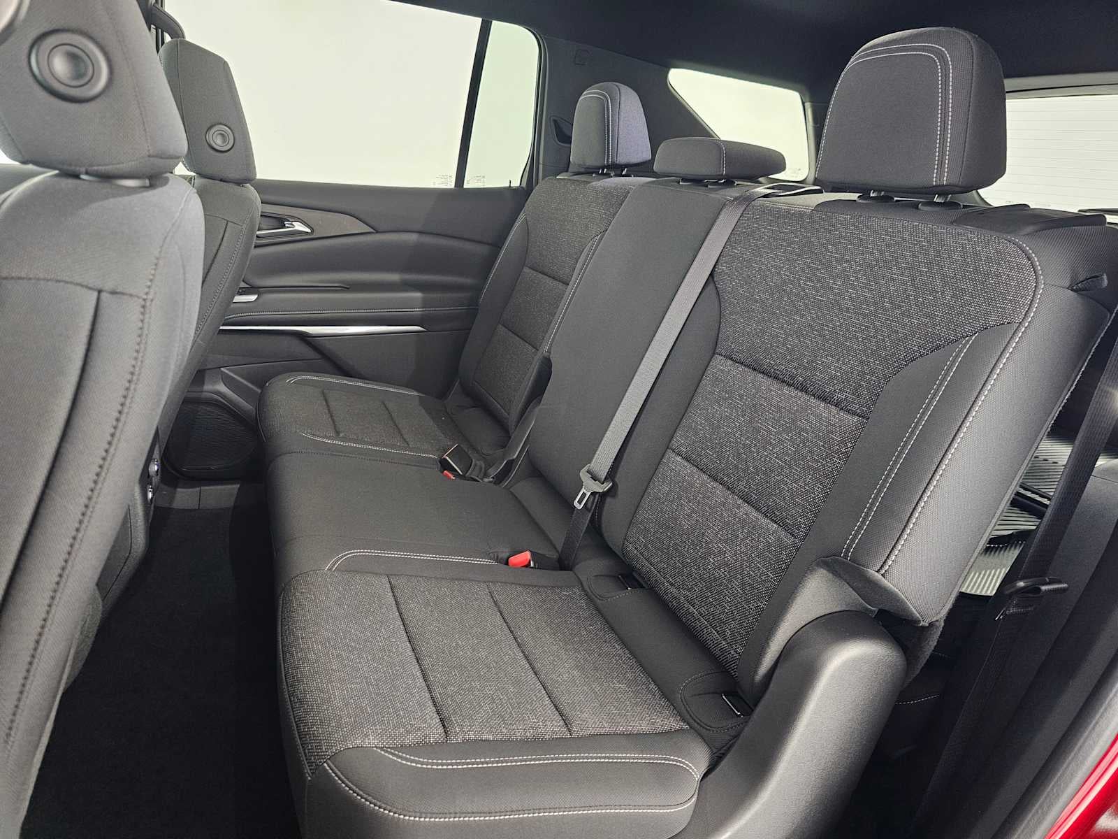 2025 Chevrolet Traverse FWD LT