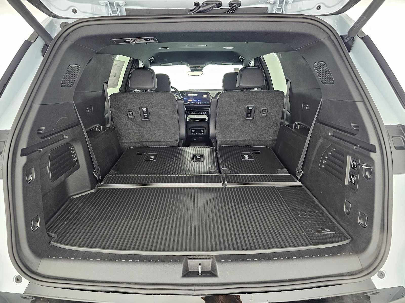 2026 Chevrolet Traverse FWD RS