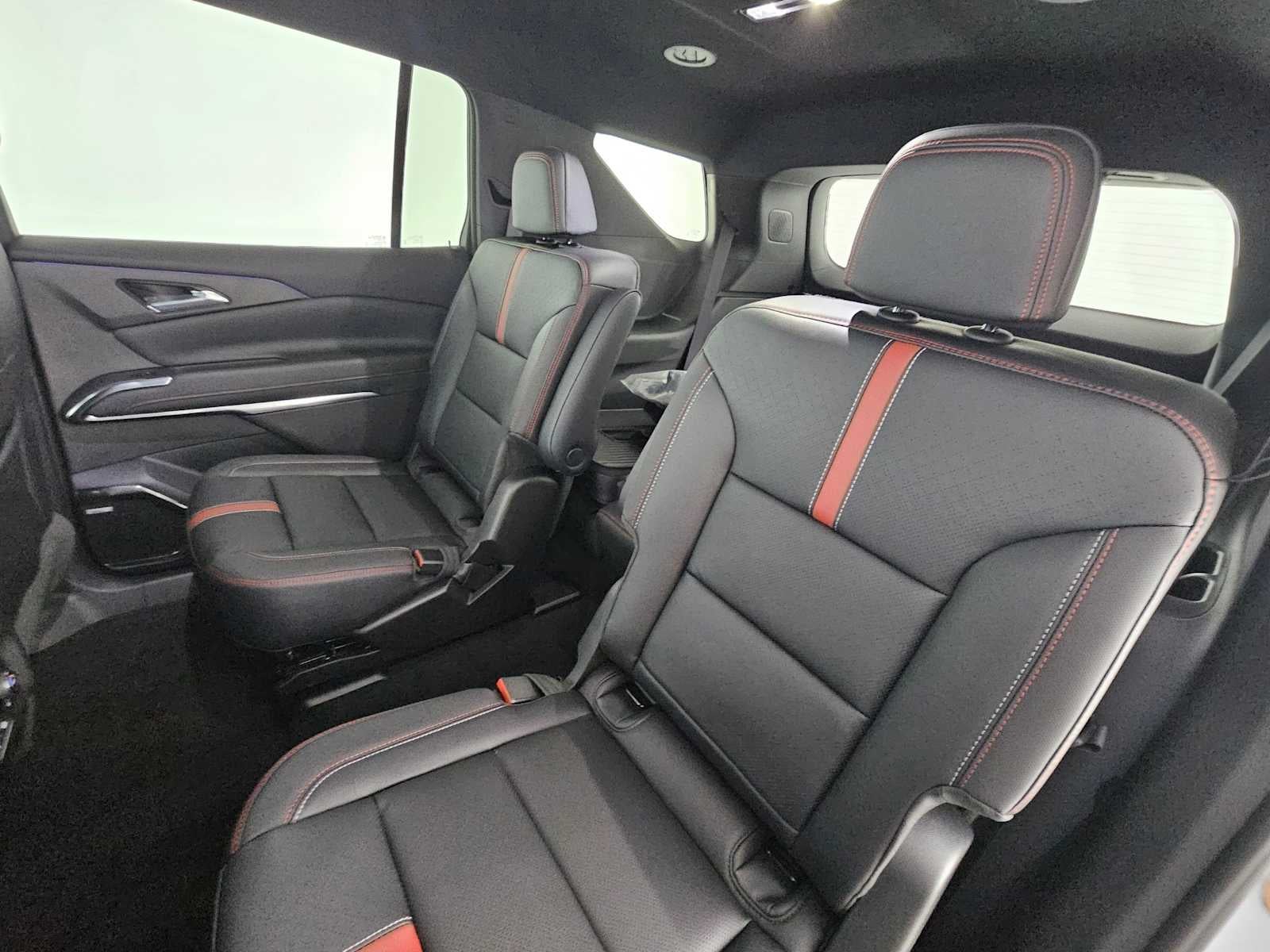 2026 Chevrolet Traverse FWD RS