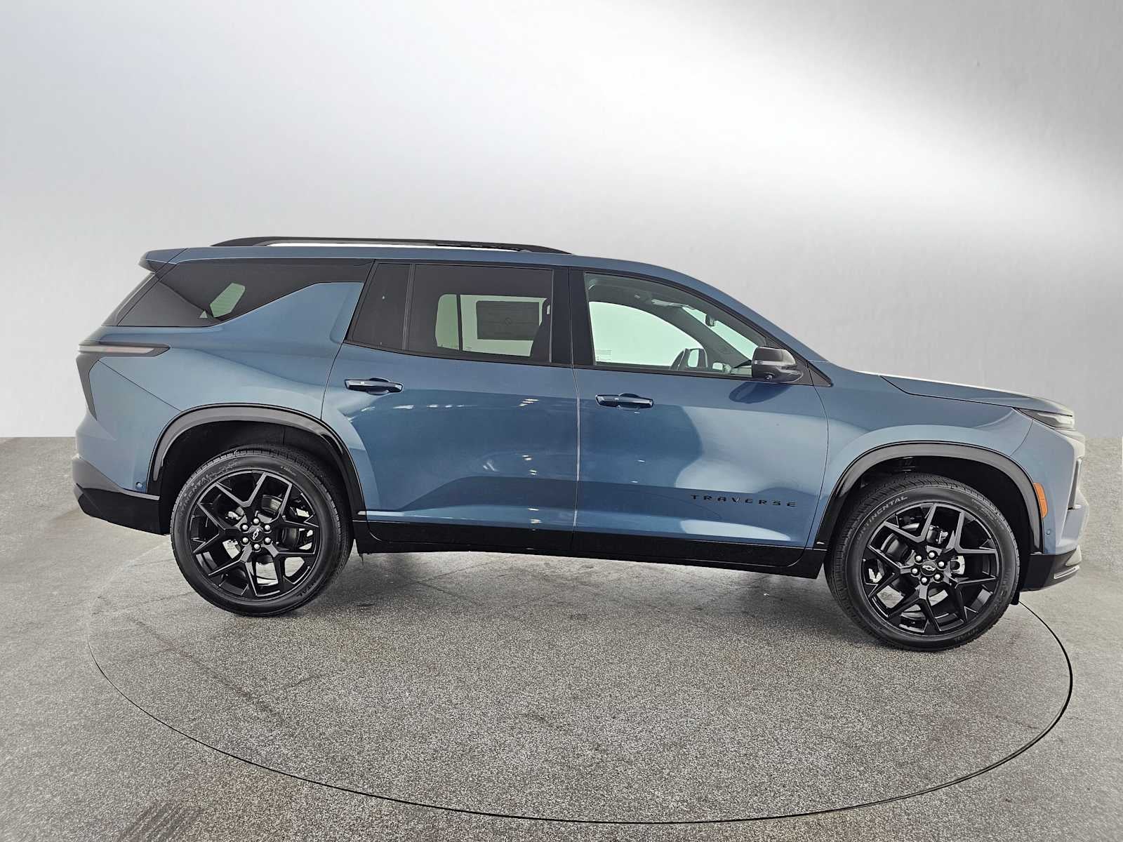 2026 Chevrolet Traverse FWD RS