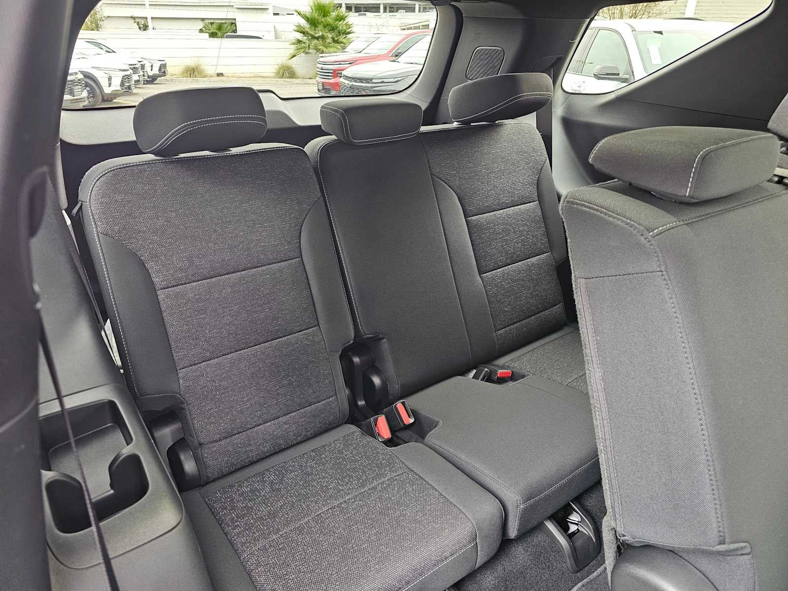 2026 Chevrolet Traverse AWD LT