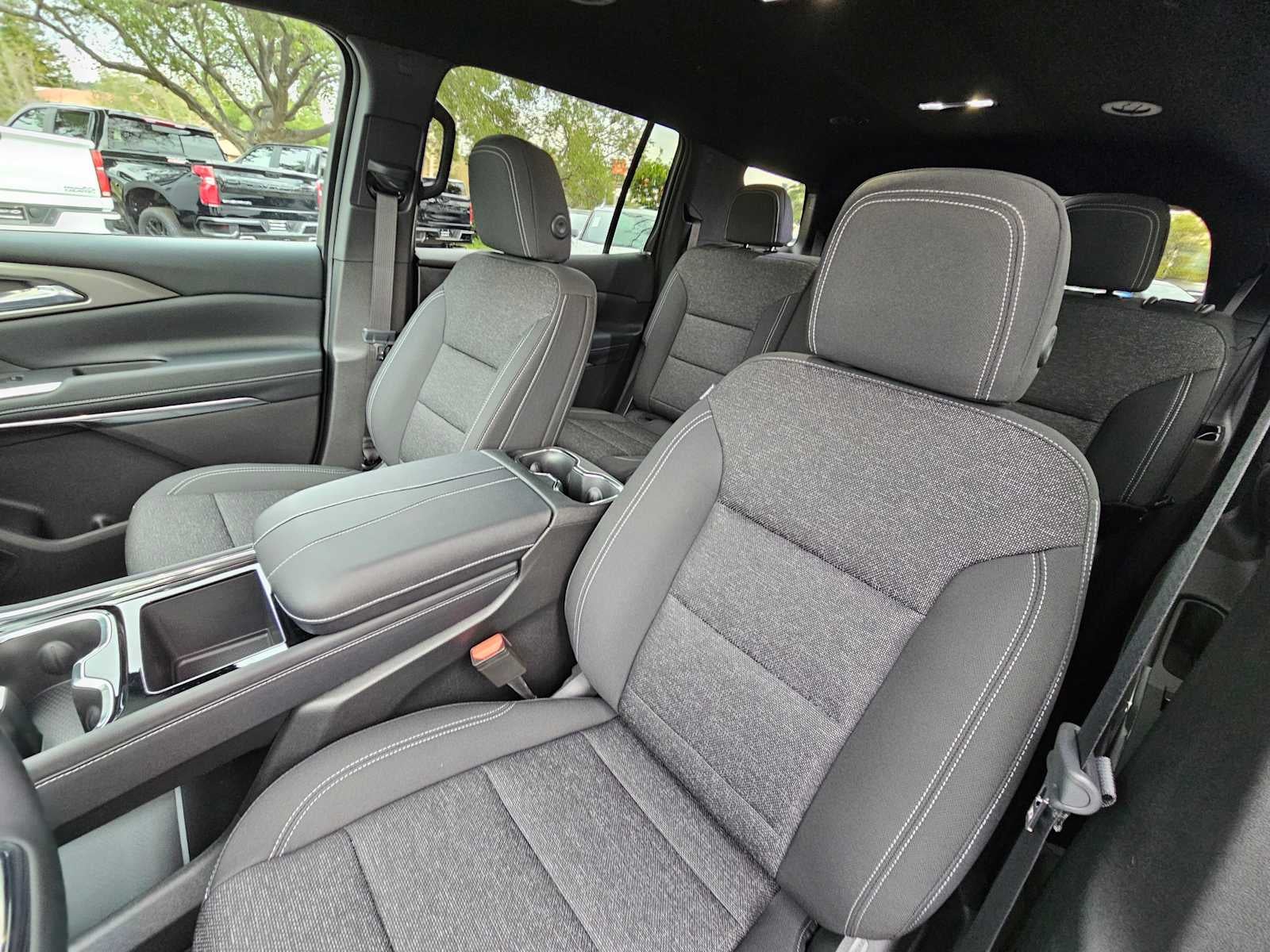 2026 Chevrolet Traverse AWD LT