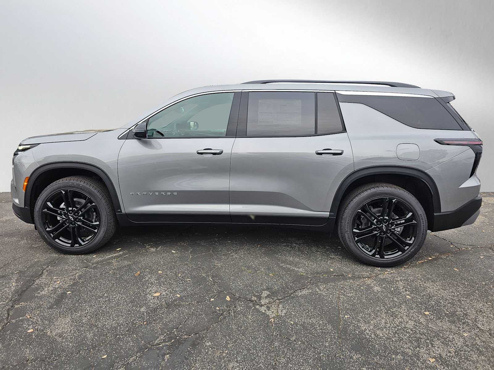 2026 Chevrolet Traverse AWD LT