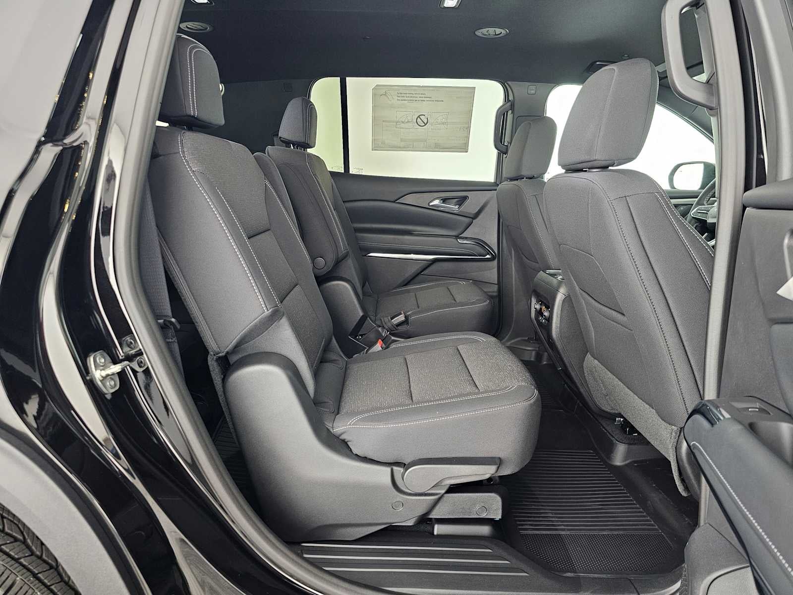 2026 Chevrolet Traverse AWD LT